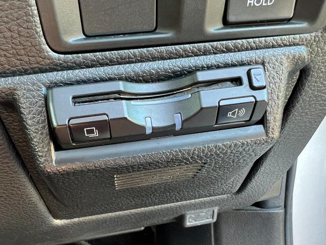 レガシィＢ４ ４ＷＤ　２．５ｉアイサイト　ＣＤ／ＤＶＤ、ＥＴＣ、ＨＩＤオートライト、スーマトキ－、キ－レスエントリー、バックカメラ、アイドリングストップ、電動格納ミラー、（41枚目）