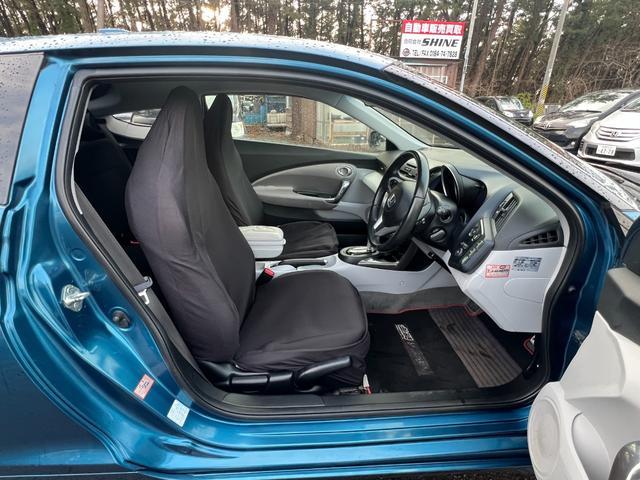 ＣＲ－Ｚ α　ＣＤ／ＤＶＤ、バックカメラ、ＴＶワンセグ、キーレスエントリー、スマートキー、ハイブリッド車、電動格納ミラー、オートライト（17枚目）