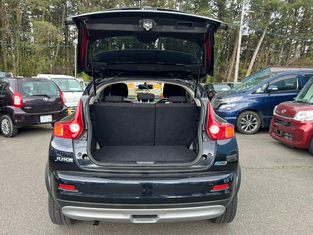 ジューク １５ＲＸ　タイプＶ　ＣＤ／ＤＶＤ、ＥＴＣ、バックカメラ、ＴＶワンセグ、キーレスエントリー、スマートキー、ＨＩＤ、オートライト、電動格納ミラー、Ｂｌｕｅｔｏｏｔｈ接続、（22枚目）