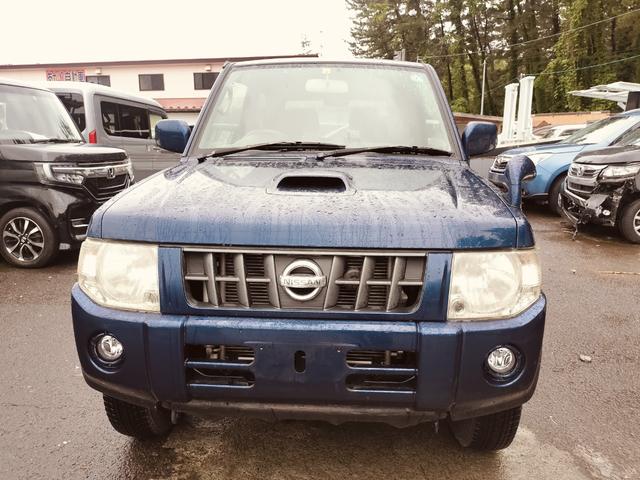 キックス ＲＸ　切り替え４ＷＤ　ＨＤＤナビ、ＣＤ／ＤＶＤ、キーレスエントリー、ＥＴＣ、アルミホイール付き（2枚目）