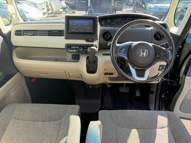 Ｎ－ＢＯＸカスタム ４ＷＤ　Ｇ・ＥＸターボホンダセンシング　ＣＤ／ＤＶＤ、ＥＴＣ、ＴＶワンセグ、２個スマ－トキ－、キ－レスエントリー、バックカメラ、ＢＬＵＥＴＯＯＴＨ、両側電動スライドドア、衝突被害軽減システム、レーンアシスト（19枚目）