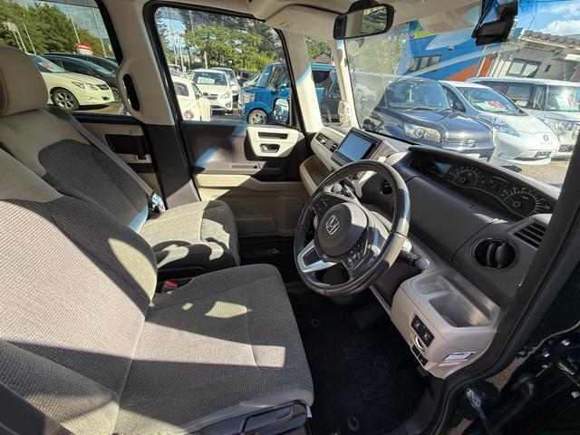 Ｎ－ＢＯＸカスタム ４ＷＤ　Ｇ・ＥＸターボホンダセンシング　ＣＤ／ＤＶＤ、ＥＴＣ、ＴＶワンセグ、２個スマ－トキ－、キ－レスエントリー、バックカメラ、ＢＬＵＥＴＯＯＴＨ、両側電動スライドドア、衝突被害軽減システム、レーンアシスト（30枚目）