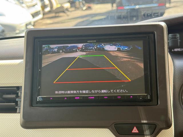 Ｎ－ＢＯＸカスタム ４ＷＤ　Ｇ・ＥＸターボホンダセンシング　ＣＤ／ＤＶＤ、ＥＴＣ、ＴＶワンセグ、２個スマ－トキ－、キ－レスエントリー、バックカメラ、ＢＬＵＥＴＯＯＴＨ、両側電動スライドドア、衝突被害軽減システム、レーンアシスト（32枚目）