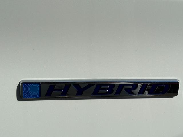 フリード＋ハイブリッド ４ＷＤ　ハイブリッドＧ・ホンダセンシング　ＣＤ／ＤＶＤ、ＥＴＣ、ＴＶワンセグ、衝突被害軽減システム、キーレスエントリー、スマートキー、アイドリングストップ、ＨＩＤオートライト、レーンアシスト、Ｂｌｕｅｔｏｏｔｈ接続（28枚目）