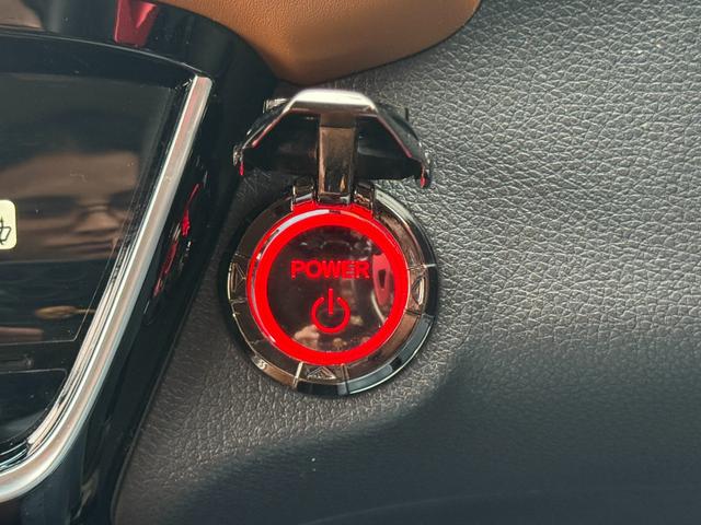 ヴェゼル 4WD ハイブリッドZ・ホンダセンシング MUGENエアロ、純正品あり、HDD ナビー、CD/DVD、LEDオートライト、スマトーキ,クルーズコントロール、サイドエアバッグ(7枚目)