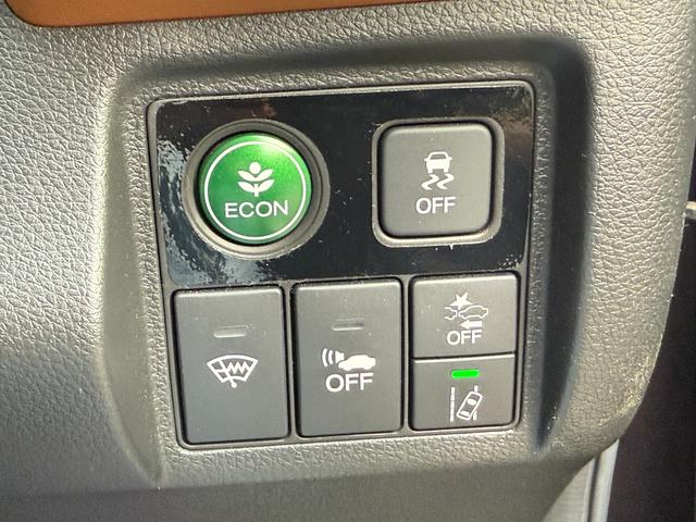 ヴェゼル 4WD ハイブリッドZ・ホンダセンシング MUGENエアロ、純正品あり、HDD ナビー、CD/DVD、LEDオートライト、スマトーキ,クルーズコントロール、サイドエアバッグ(14枚目)