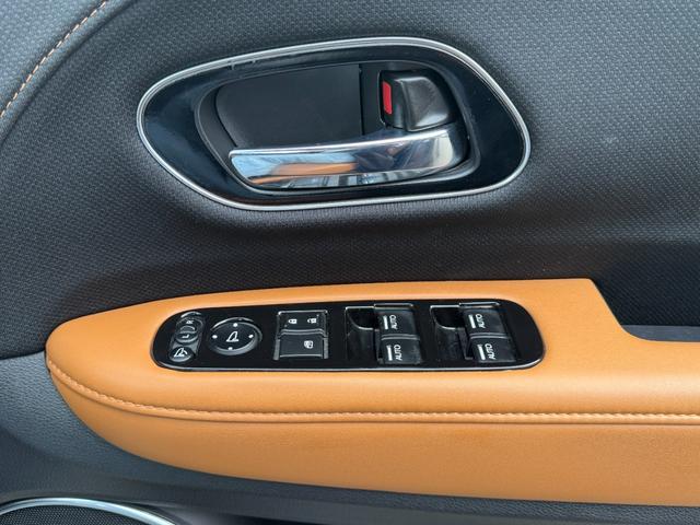 ヴェゼル 4WD ハイブリッドZ・ホンダセンシング MUGENエアロ、純正品あり、HDD ナビー、CD/DVD、LEDオートライト、スマトーキ,クルーズコントロール、サイドエアバッグ(27枚目)