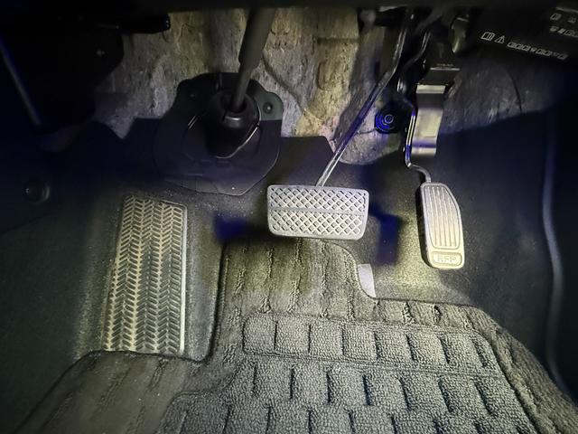 ヴェゼル 4WD ハイブリッドZ・ホンダセンシング MUGENエアロ、純正品あり、HDD ナビー、CD/DVD、LEDオートライト、スマトーキ,クルーズコントロール、サイドエアバッグ(36枚目)