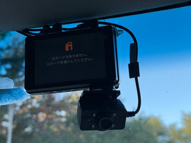 N-BOX 4WD C CD、スマ-トキ-、アイドリングストップ、キ-レスエントリー、両側スライドドア、シ-トヒータ、電動格納ミラー(29枚目)