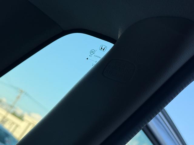 N-BOX 4WD C CD、スマ-トキ-、アイドリングストップ、キ-レスエントリー、両側スライドドア、シ-トヒータ、電動格納ミラー(36枚目)