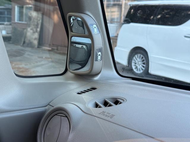 N-BOX 4WD C CD、スマ-トキ-、アイドリングストップ、キ-レスエントリー、両側スライドドア、シ-トヒータ、電動格納ミラー(44枚目)