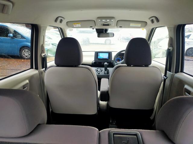 デイズ S 4WD 衝突被害軽減システム、社外ナビHDD ナビ、CD/DVD、BLUETOOTH、バックカメラ、ETC、スマ-トキ-、オートライト(15枚目)