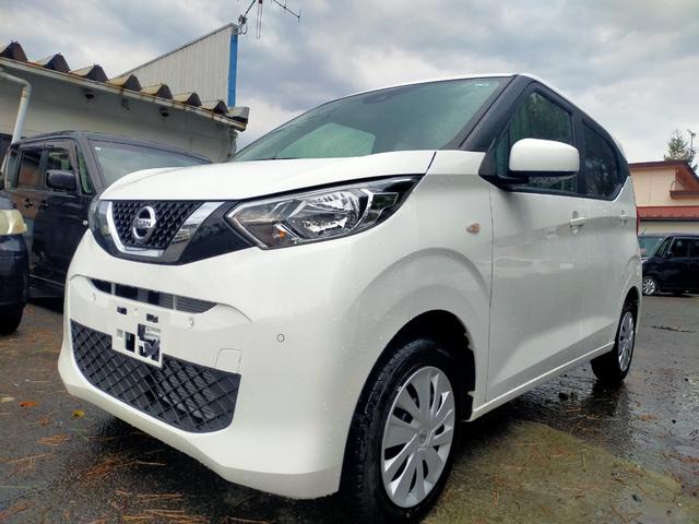 デイズ S 4WD 衝突被害軽減システム、社外ナビHDD ナビ、CD/DVD、BLUETOOTH、バックカメラ、ETC、スマ-トキ-、オートライト(22枚目)