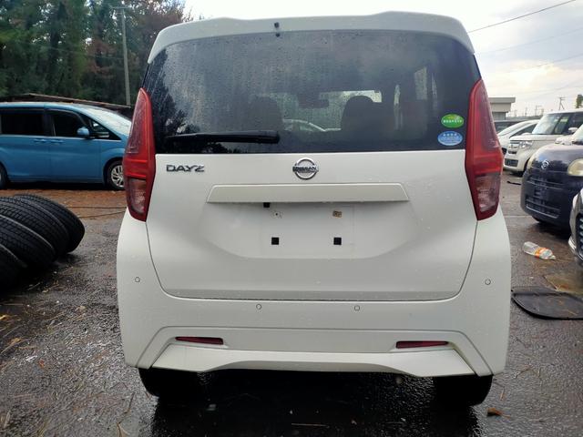 デイズ S 4WD 衝突被害軽減システム、社外ナビHDD ナビ、CD/DVD、BLUETOOTH、バックカメラ、ETC、スマ-トキ-、オートライト(29枚目)