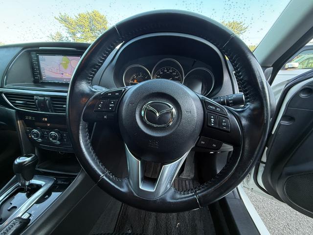 アテンザワゴン ＸＤ　ＣＤ／ＤＶＤ、ＥＴＣ、ＴＶワンセグ、バックカメラ、衝突被害軽減システム、キーレスエントリー、スマートキー、アイドリングストップ、ＨＩＤオートライトＢｌｕｅｔｏｏｔｈ接続、バックカメラ（3枚目）