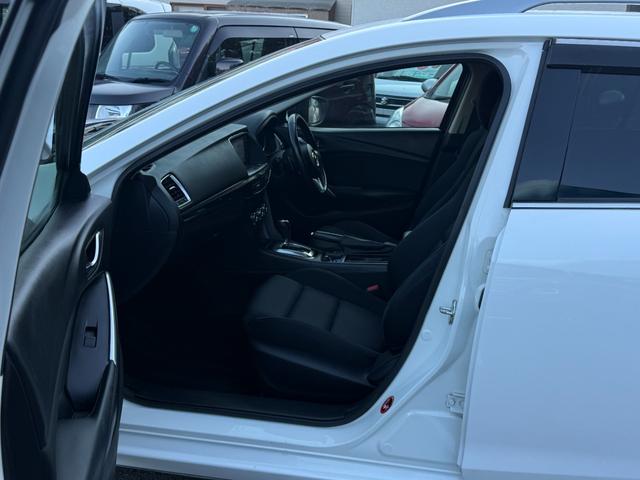 アテンザワゴン ＸＤ　ＣＤ／ＤＶＤ、ＥＴＣ、ＴＶワンセグ、バックカメラ、衝突被害軽減システム、キーレスエントリー、スマートキー、アイドリングストップ、ＨＩＤオートライトＢｌｕｅｔｏｏｔｈ接続、バックカメラ（8枚目）