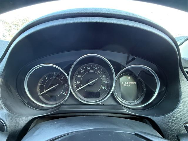 アテンザワゴン ＸＤ　ＣＤ／ＤＶＤ、ＥＴＣ、ＴＶワンセグ、バックカメラ、衝突被害軽減システム、キーレスエントリー、スマートキー、アイドリングストップ、ＨＩＤオートライトＢｌｕｅｔｏｏｔｈ接続、バックカメラ（26枚目）