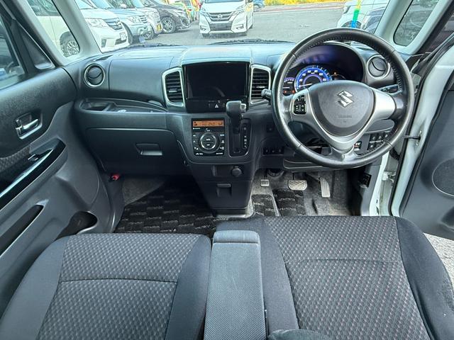 スペーシアカスタム ４ＷＤ　ＸＳ　デュアルカメラブレーキサポート装着車　衝突被害軽減システム、キーレスエントリー、スマートキー、アイドリングストップ、両側電動スライドドア、ＨＩＤオートライト、シ－トヒータ、アルミホイール付き（2枚目）