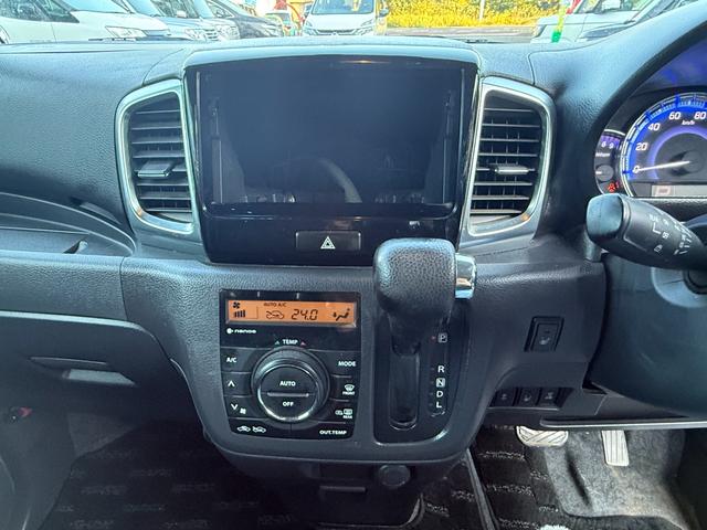 スペーシアカスタム ４ＷＤ　ＸＳ　デュアルカメラブレーキサポート装着車　衝突被害軽減システム、キーレスエントリー、スマートキー、アイドリングストップ、両側電動スライドドア、ＨＩＤオートライト、シ－トヒータ、アルミホイール付き（7枚目）