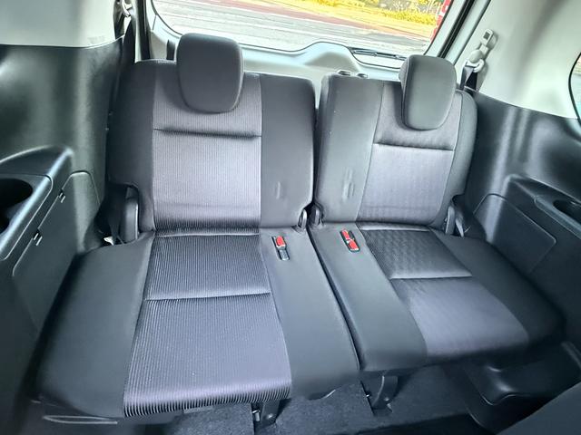 セレナ ハイウェイスターＧ　プロパイロットエディション　ＣＤ／ＤＶＤ、ＴＶワンセグ、バックカメラ、Ｂｌｕｅｔｏｏｔｈ接続、ドライブレコーダー、両側電動スライドドア、衝突被害軽減システム、キーレスエントリー、スマートキー、アイドリングストップ（27枚目）