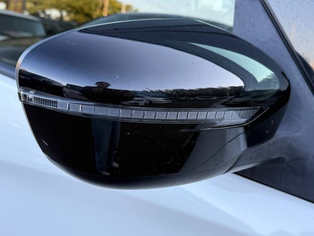 セレナ ハイウェイスターＧ　プロパイロットエディション　ＣＤ／ＤＶＤ、ＴＶワンセグ、バックカメラ、Ｂｌｕｅｔｏｏｔｈ接続、ドライブレコーダー、両側電動スライドドア、衝突被害軽減システム、キーレスエントリー、スマートキー、アイドリングストップ（32枚目）