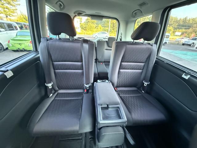 セレナ ハイウェイスターＧ　プロパイロットエディション　ＣＤ／ＤＶＤ、ＴＶワンセグ、バックカメラ、Ｂｌｕｅｔｏｏｔｈ接続、ドライブレコーダー、両側電動スライドドア、衝突被害軽減システム、キーレスエントリー、スマートキー、アイドリングストップ（37枚目）