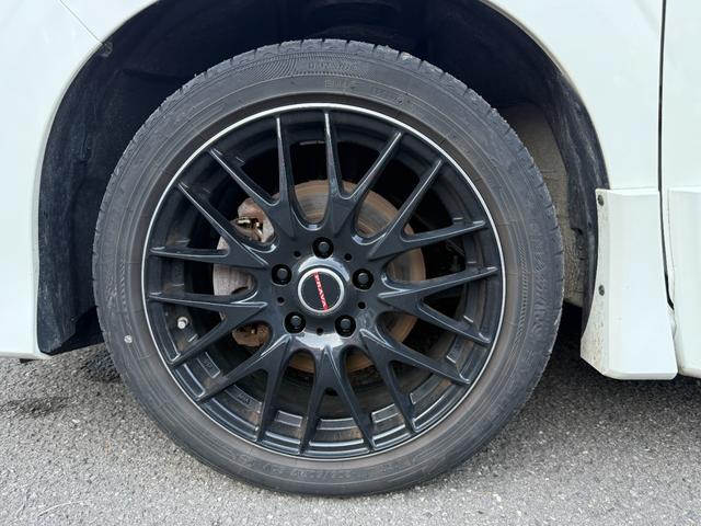 セレナ ハイウェイスターＧ　プロパイロットエディション　ＣＤ／ＤＶＤ、ＴＶワンセグ、バックカメラ、Ｂｌｕｅｔｏｏｔｈ接続、ドライブレコーダー、両側電動スライドドア、衝突被害軽減システム、キーレスエントリー、スマートキー、アイドリングストップ（41枚目）