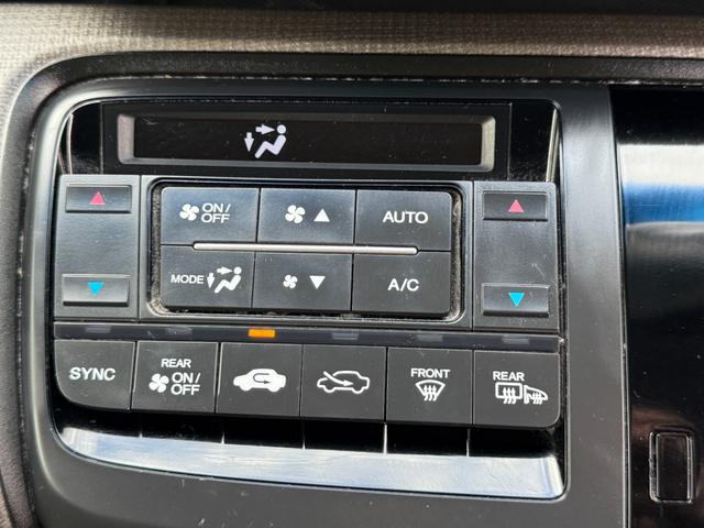 ステップワゴン G CD/DVD、ETC、TVワンセグ、バックカメラ、スマ-トキ-、アイドリングストップ、両側スライド・片側電動、Bluetooth接続、後席モニタ(34枚目)