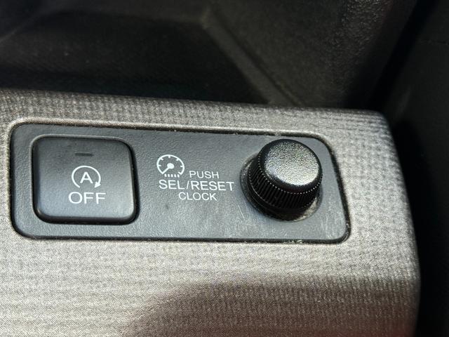 ステップワゴン G CD/DVD、ETC、TVワンセグ、バックカメラ、スマ-トキ-、アイドリングストップ、両側スライド・片側電動、Bluetooth接続、後席モニタ(45枚目)