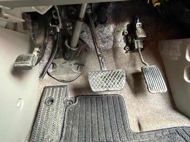 ステップワゴン G CD/DVD、ETC、TVワンセグ、バックカメラ、スマ-トキ-、アイドリングストップ、両側スライド・片側電動、Bluetooth接続、後席モニタ(48枚目)