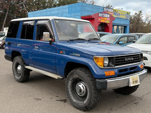 ランドクルーザープラド 切り替え4WD、タ-ボ CD/DVD、ETC、電動格納ミラー、Bluetooth接続、バックカメラ、アルミホイール付き、(12枚目)