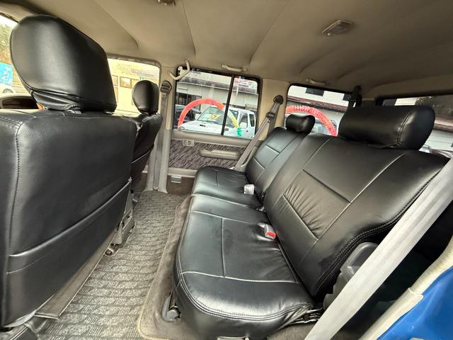 ランドクルーザープラド 切り替え4WD、タ-ボ CD/DVD、ETC、電動格納ミラー、Bluetooth接続、バックカメラ、アルミホイール付き、(41枚目)