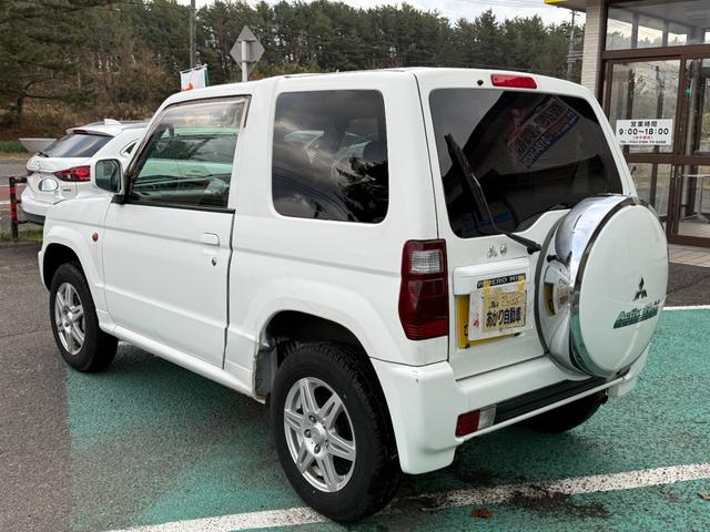 パジェロミニ 切り替え４ＷＤ　アクティブフィールドエディション　ＨＤＤナビ、ＣＤ／ＤＶＤ、ＥＴＣ、電動格納ミラー、キーレスエントリー、アルミホイール付き、（9枚目）