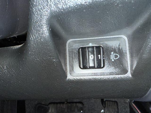 パジェロミニ 切り替え４ＷＤ　アクティブフィールドエディション　ＨＤＤナビ、ＣＤ／ＤＶＤ、ＥＴＣ、電動格納ミラー、キーレスエントリー、アルミホイール付き、（31枚目）