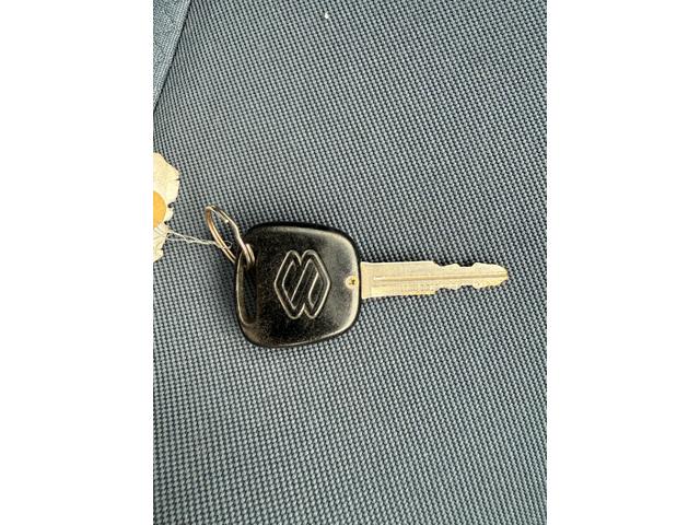 ジムニー FISフリースタイルワールドカップリミテッド 切り替え4WD、CD、アルミホイール付き、電動格納ミラー、キ-レスエントリー(25枚目)