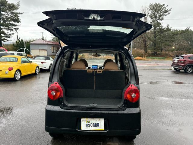 ムーヴラテ ４ＷＤ　Ｘリミテッド　ＣＤ／ＤＶＤ、ＴＶフルセグ、ベンチシート、電動格納ミラー、キ－レスエントリー（11枚目）