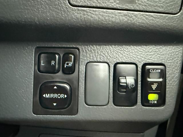 ムーヴラテ ４ＷＤ　Ｘリミテッド　ＣＤ／ＤＶＤ、ＴＶフルセグ、ベンチシート、電動格納ミラー、キ－レスエントリー（12枚目）