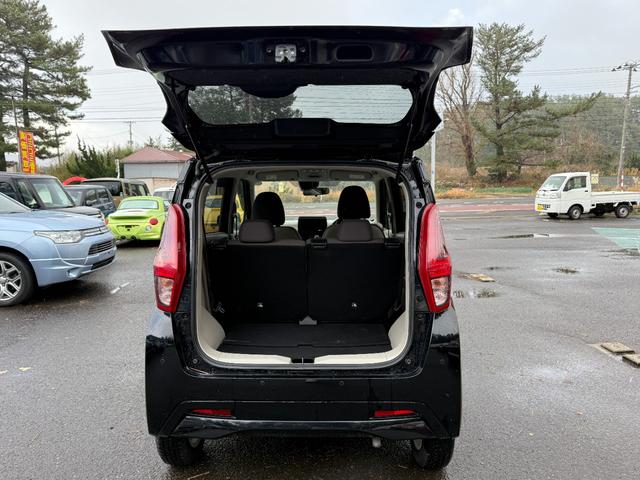 デイズ ４ＷＤ　Ｓ　アイドリングストップ、衝突被害軽減システム、オートライト、電動格納ミラー（10枚目）