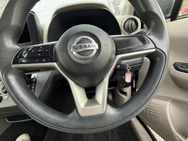 デイズ ４ＷＤ　Ｓ　アイドリングストップ、衝突被害軽減システム、オートライト、電動格納ミラー（36枚目）