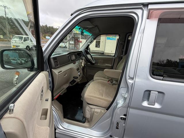 ディアスワゴン 4WD RS CD/DVD、ETC、両側スライドドア、TVフルセグ、キーレスエントリー、アルミホイール付き(21枚目)