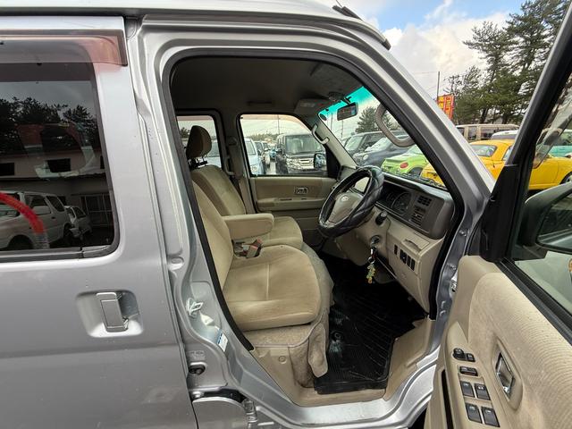 ディアスワゴン 4WD RS CD/DVD、ETC、両側スライドドア、TVフルセグ、キーレスエントリー、アルミホイール付き(22枚目)