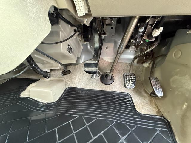 ディアスワゴン 4WD RS CD/DVD、ETC、両側スライドドア、TVフルセグ、キーレスエントリー、アルミホイール付き(32枚目)