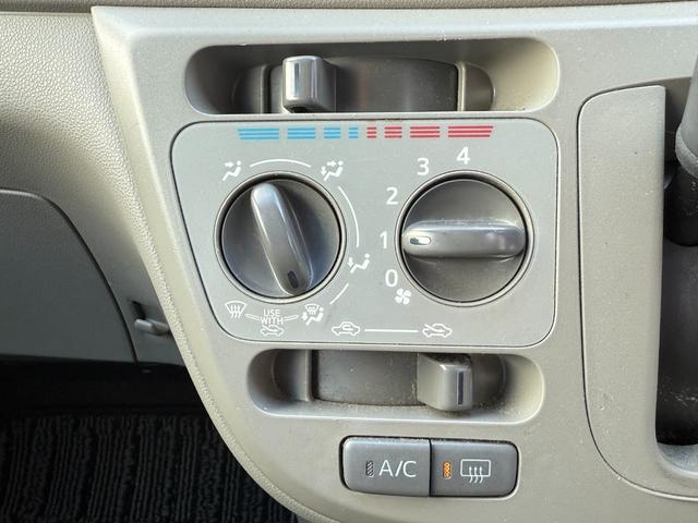 ミライース 4WD Lf SA CD、アイドリングストップ、衝突被害軽減システム、ベンチシート(29枚目)