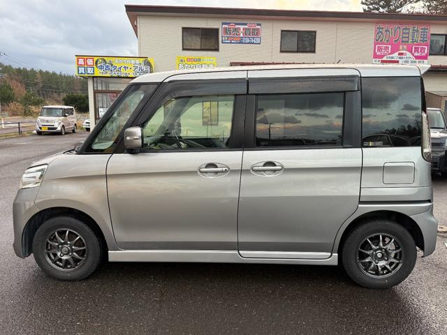 スペーシアカスタム GS CD/DVD、両側スライドドア、アイドリングストップ、キーレスエントリー、スマートキー2個、HIDオートライト、Bluetooth接続、TVフルセグ(7枚目)