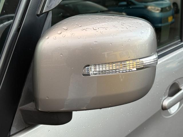 スペーシアカスタム GS CD/DVD、両側スライドドア、アイドリングストップ、キーレスエントリー、スマートキー2個、HIDオートライト、Bluetooth接続、TVフルセグ(34枚目)