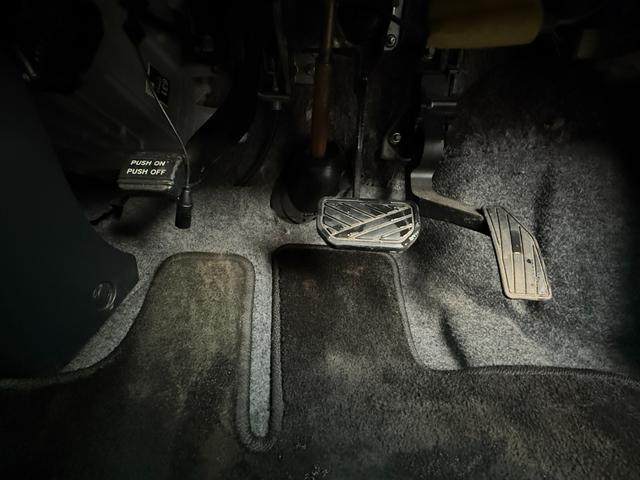 スペーシアカスタム GS CD/DVD、両側スライドドア、アイドリングストップ、キーレスエントリー、スマートキー2個、HIDオートライト、Bluetooth接続、TVフルセグ(44枚目)