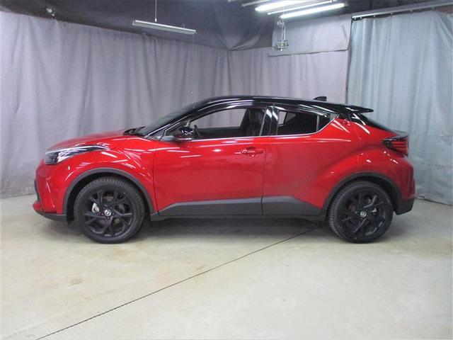 Ｃ－ＨＲ Ｇ－Ｔ　モード　ネロ　セーフティプラス　４ＷＤ　寒冷地　衝突被害軽減システム　メモリーナビ　バックカメラ　ＬＥＤヘッドランプ　アルミホイール　スマートキー　オートクルーズコントロール　ＥＴＣ　盗難防止装置　キーレス　横滑り防止機能（2枚目）