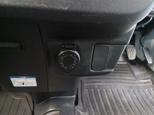 ハイゼットカーゴ ＤＸ　ＳＡＩＩＩ　４ＷＤ　衝突被害軽減システム　ＬＥＤヘッドランプ　アイドリングストップ　横滑り防止機能（20枚目）