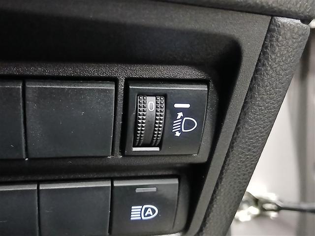 ヤリス ハイブリッドX 4WD 衝突被害軽減システム メモリーナビ バックカメラ スマートキー オートクルーズコントロール ETC 盗難防止装置 キーレス 横滑り防止機能 ハイブリッド(22枚目)