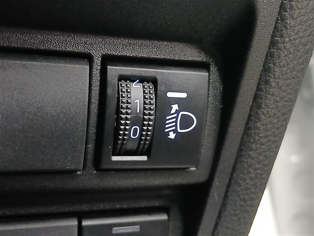 ヤリス ハイブリッドＸ　４ＷＤ　寒冷地　衝突被害軽減システム　メモリーナビ　バックカメラ　スマートキー　オートクルーズコントロール　ＥＴＣ　盗難防止装置　キーレス　横滑り防止機能　ハイブリッド（23枚目）